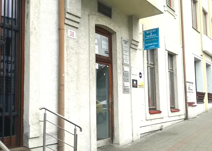 Апартаменти Jenny - Old Town, Free Private Parking, Ac Братислава