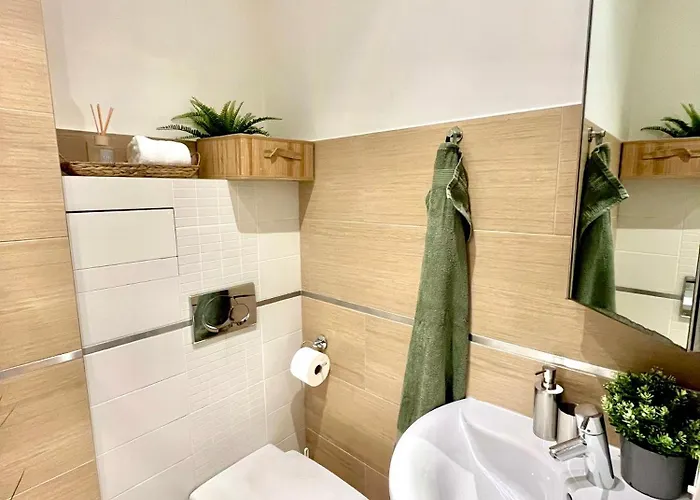 Jenny - Old Town, Free Private Parking, Ac Bratislava