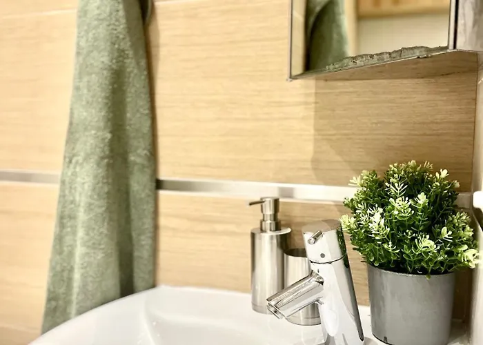 Jenny - Old Town, Free Private Parking, Ac Bratislava