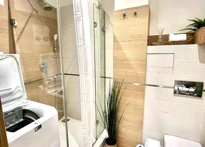 Apartmán Jenny - Old Town, Free Private Parking, Ac Bratislava